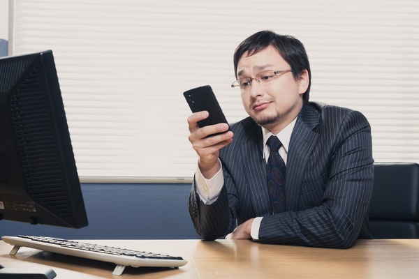 格安スマホを法人契約すれば営業経費が削減できる!